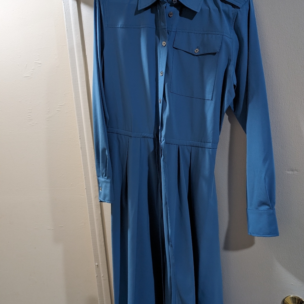 Women's dress